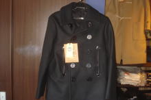 Black�@Pea�@Coat