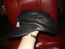 LEATHER CAP