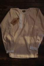 HENLEY NECK