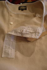 HENLEY NECK